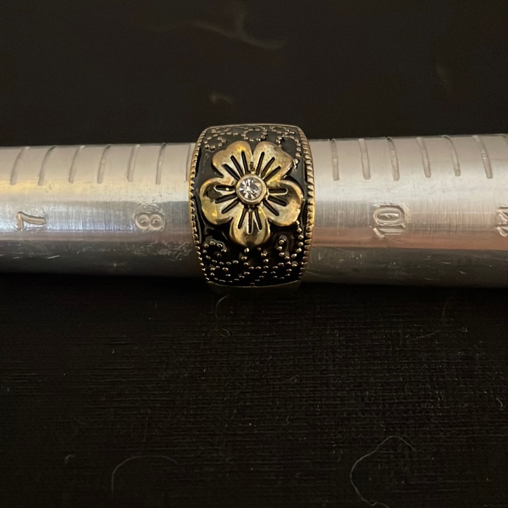 Womens Ring